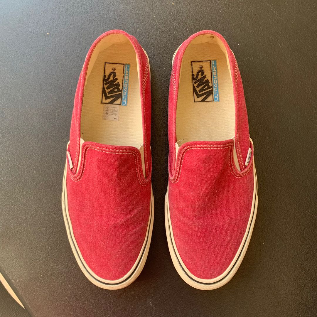 Vans Slip On Neon Pink Men S Fashion Footwear Sneakers On Carousell