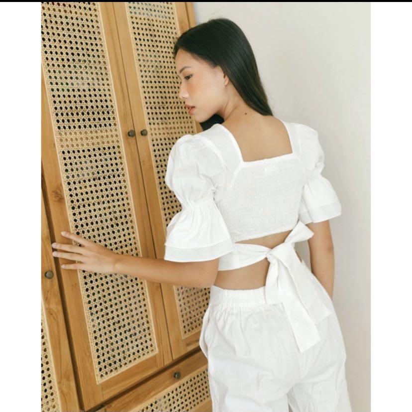 White Crop top and pants set., Fesyen 
