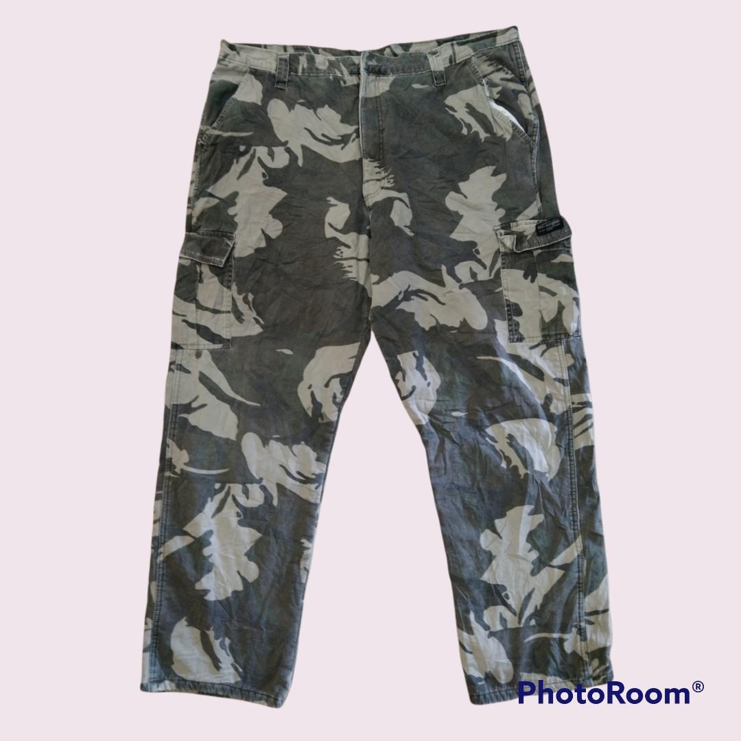 Mens wrangler camo online cargo pants