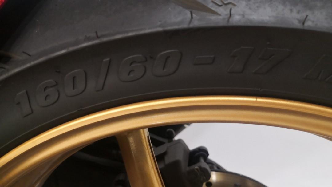 Yamaha R25 RCB sportrim, Motorbikes on Carousell