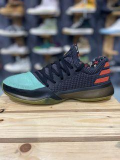 HARDEN VOL 4. GCA(CHINESE NEW YEAR), Men's Fashion, Footwear, Sneakers on  Carousell