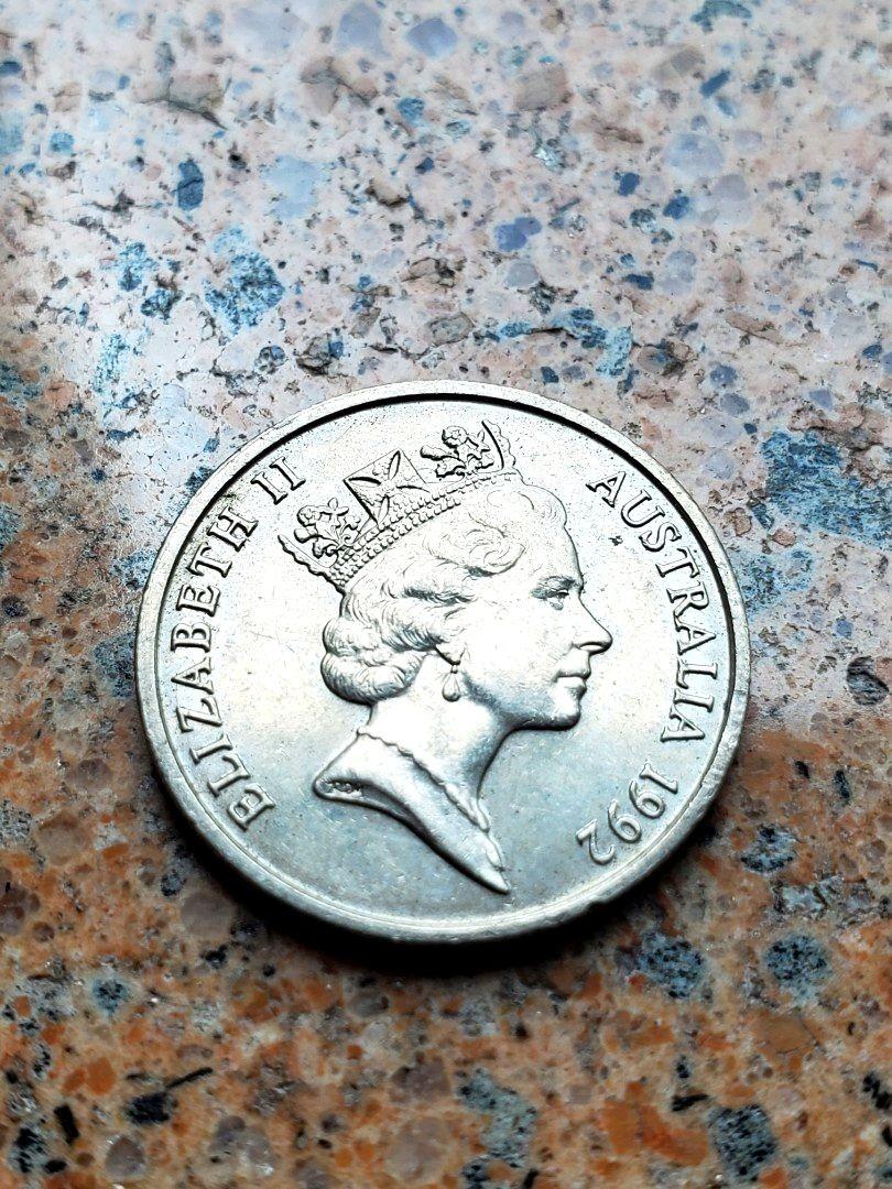 罕有珍藏澳洲英女皇五元硬幤, 興趣及遊戲, 收藏品及紀念品, 錢幣- Carousell