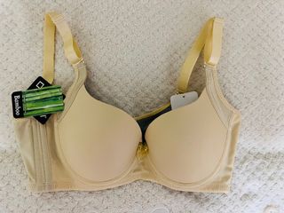 （分類：）位於 。 由 melodymabb 提交（商品編號 1188097592，圖片 1）。簡介： 。