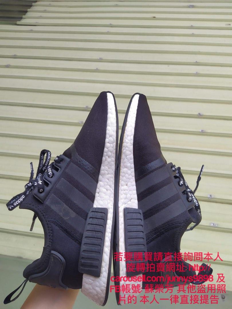 正品Adidas NMD R1 BOOST 黑白文字愛迪達休閒鞋F99711, 他的時尚, 鞋, 運動鞋在旋轉拍賣