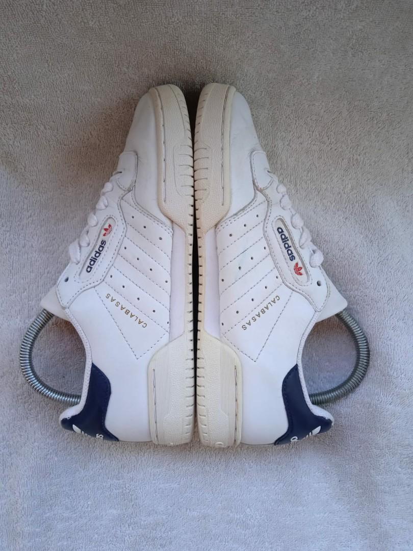 ADIDAS CALABASAS, Fesyen Pria, Sepatu , Sneakers di Carousell