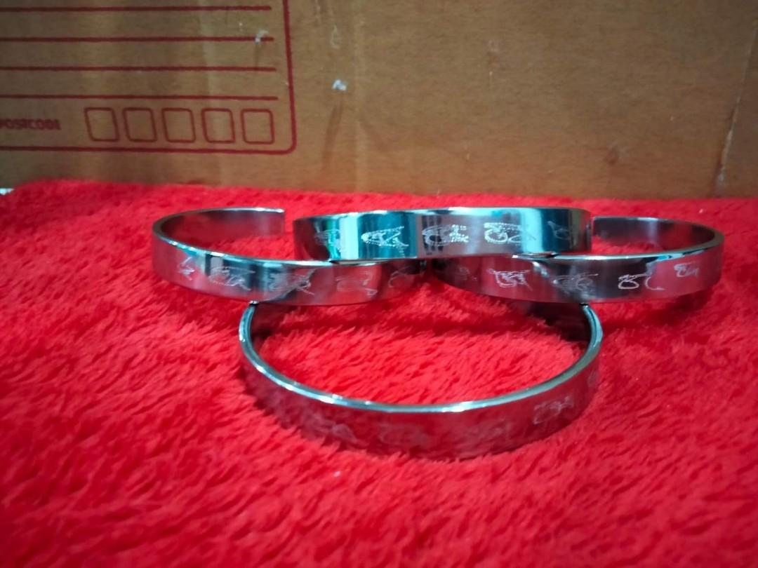 Sudeep hand bracelet best sale