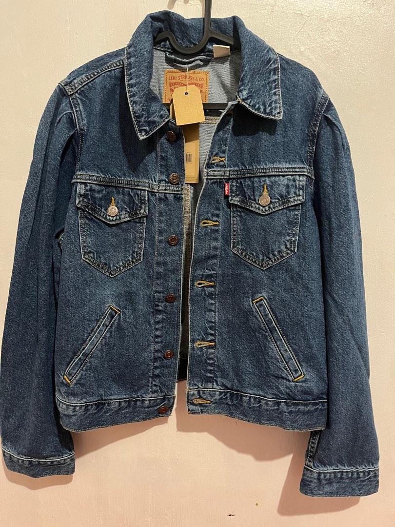 BRAND NEW Levi's Women's Original Puff-Sleeve Trucker Jean Jacket, Women's  Fashion, Coats, Jackets and Outerwear on Carousell