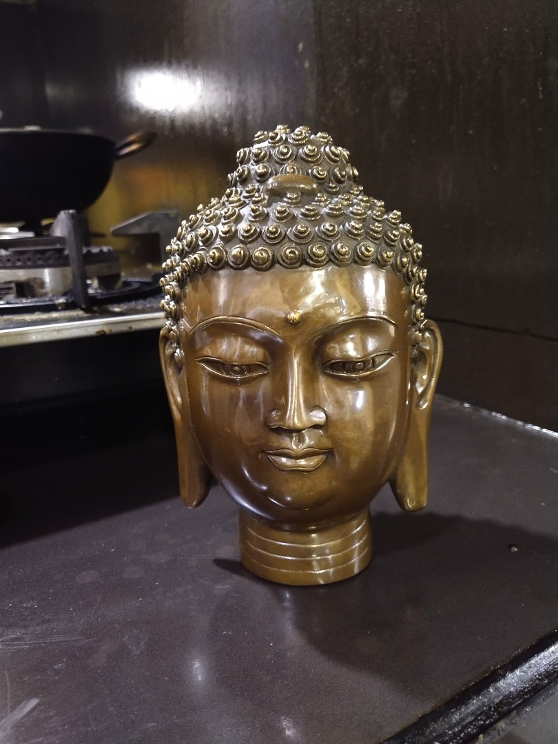 Brass buddha head bust statue display, Hobbies & Toys, Memorabilia