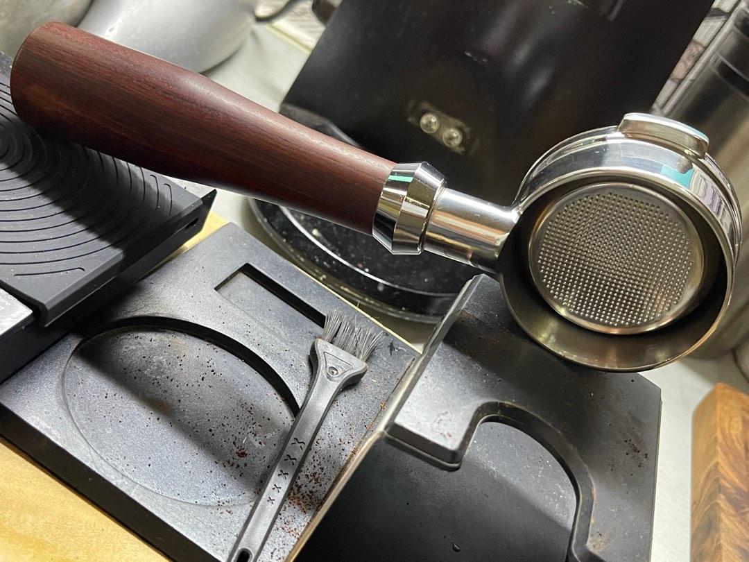 Breville BES920 Dual Boilers Espresso Machine, TV & Home Appliances