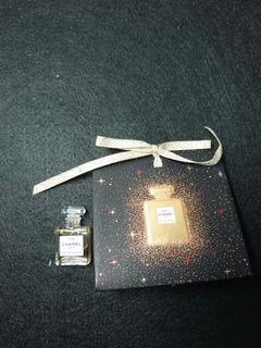 （分類：）位於 。 由 varsika 提交（商品編號 1188106952，圖片 1）。簡介： 。