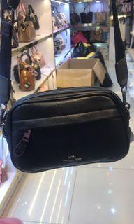 Authentic coach men sling bag 71765 crossbody messenger bag, Men's Fashion,  Bags, Sling Bags on Carousell