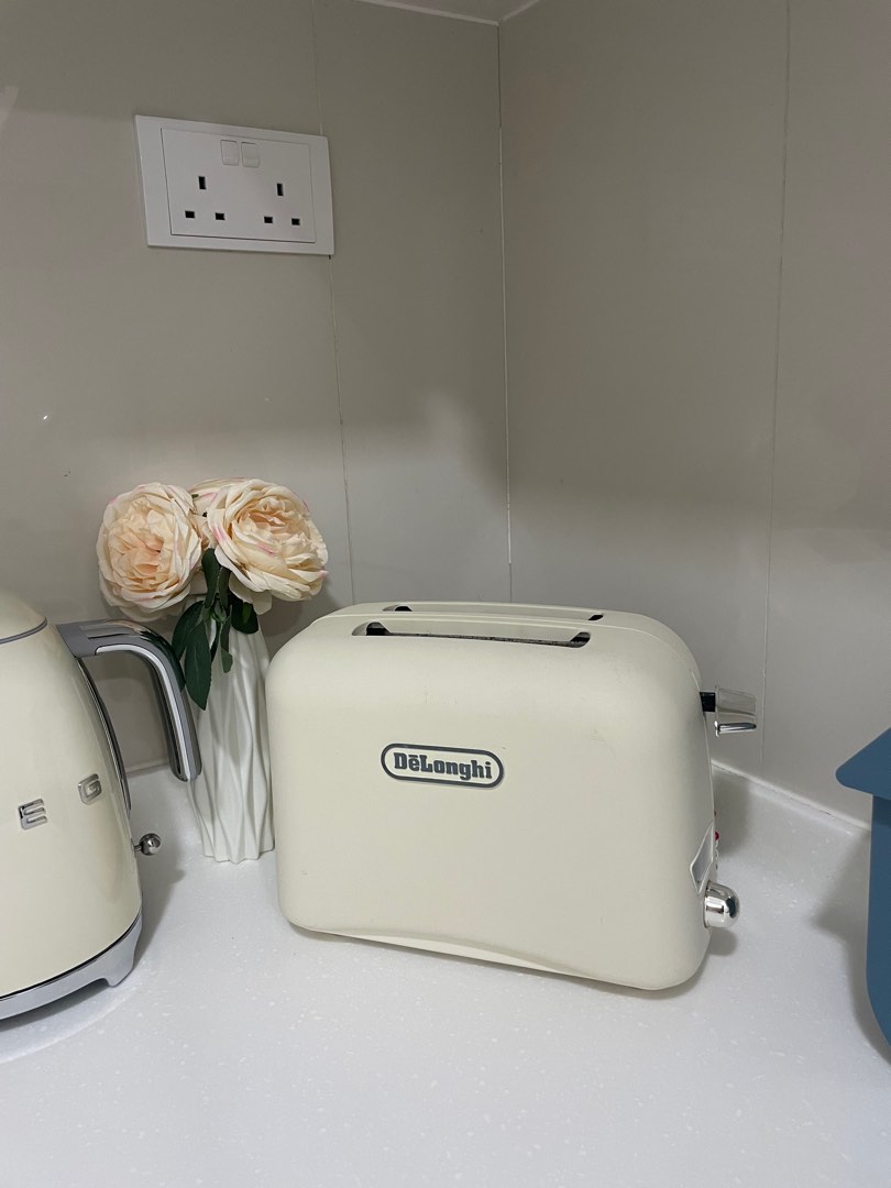 DeLonghi Vintage toaster, TV & Home Appliances, Kitchen Appliances