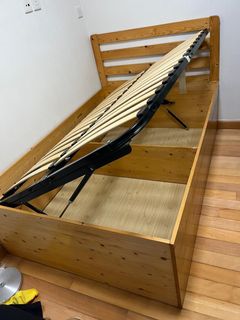 （分類：）位於 。 由 blvck214 提交（商品編號 1188173392，圖片 1）。簡介： 。