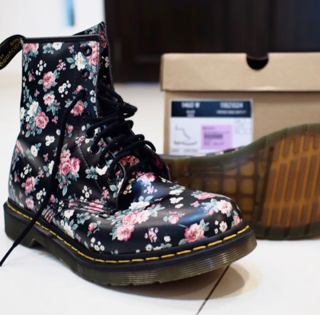 Dr Martens 1460 Boots Limited Edition Floral Women s Fashion