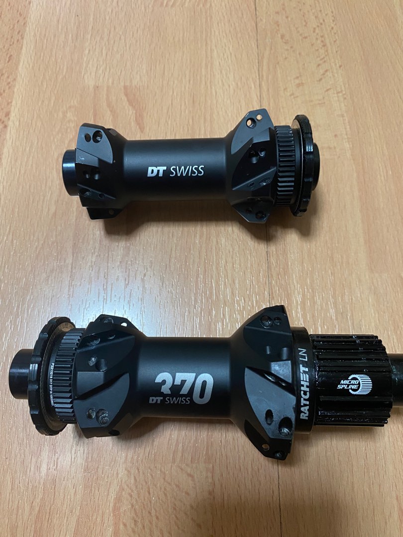 DT Swiss 370 Boost hub, Sports Equipment, Bicycles & Parts, Parts