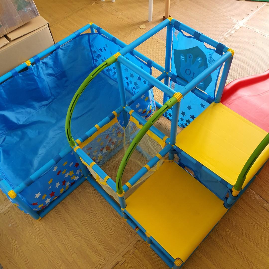 Eezy outlet peezy playset