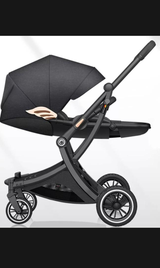 Egg shaped deals stroller