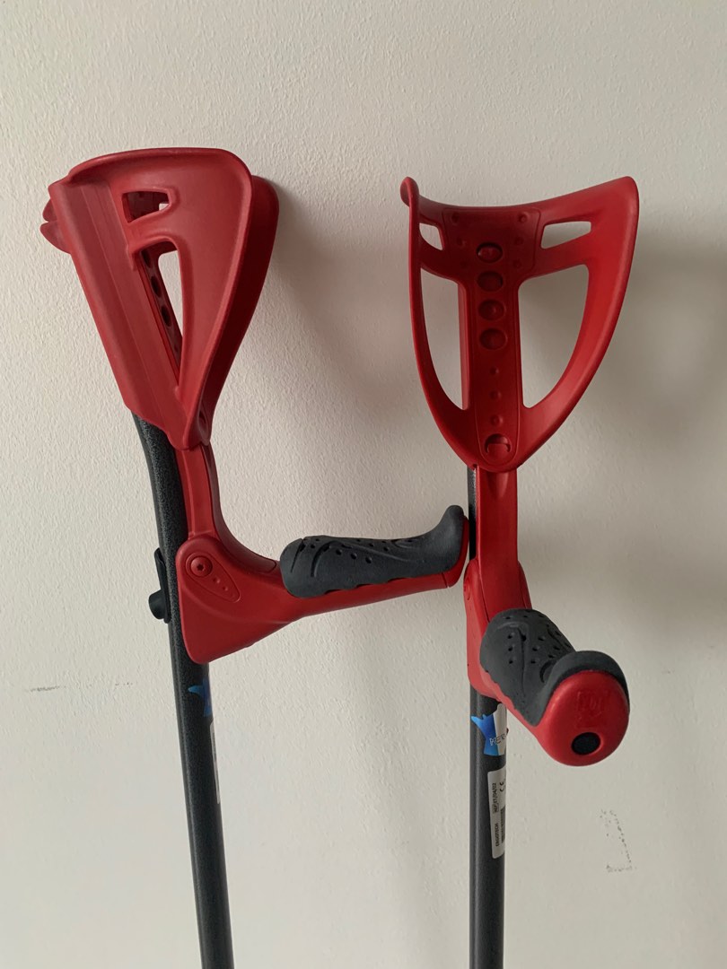 Elbow Crutches (Adult), Health & Nutrition, Medical Supplies & Tools on