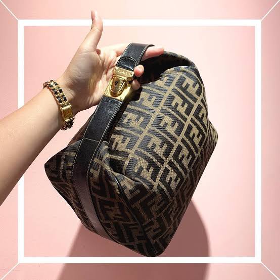 Fendi bento bag clearance