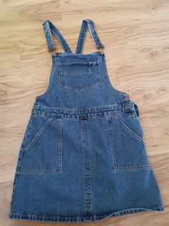 (Category: ) located in . Submitted by sandykew (Listing ID 1188034569, Image 1). Description: .