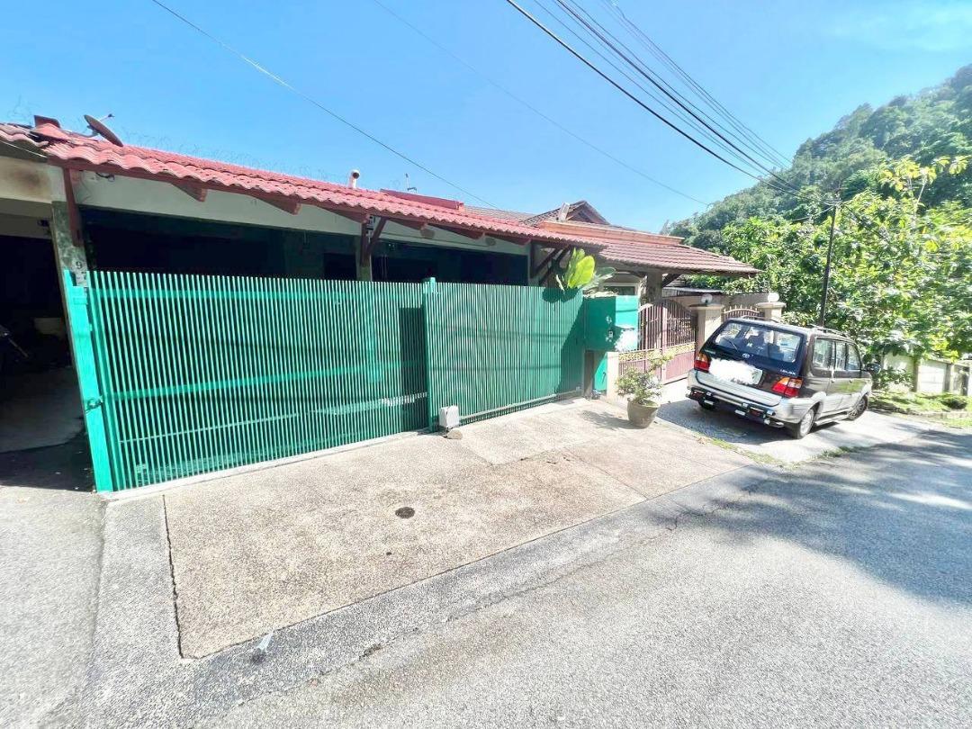 [Fully Renovated] 2 Storey SplitLevel Link House, Taman Zoo View, Ampang Selangor, Property