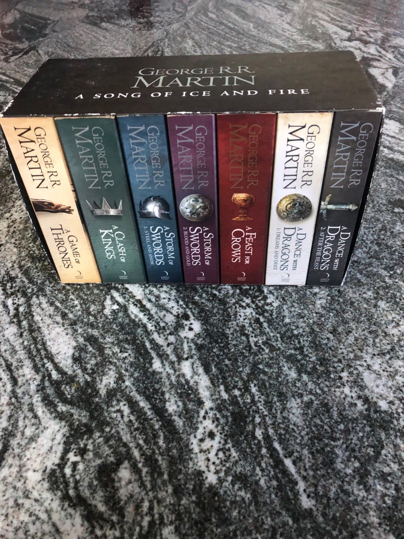 George R. Martin Box Set George R.R Martin a song of ice and fire collection, Hobbies & Toys ...
