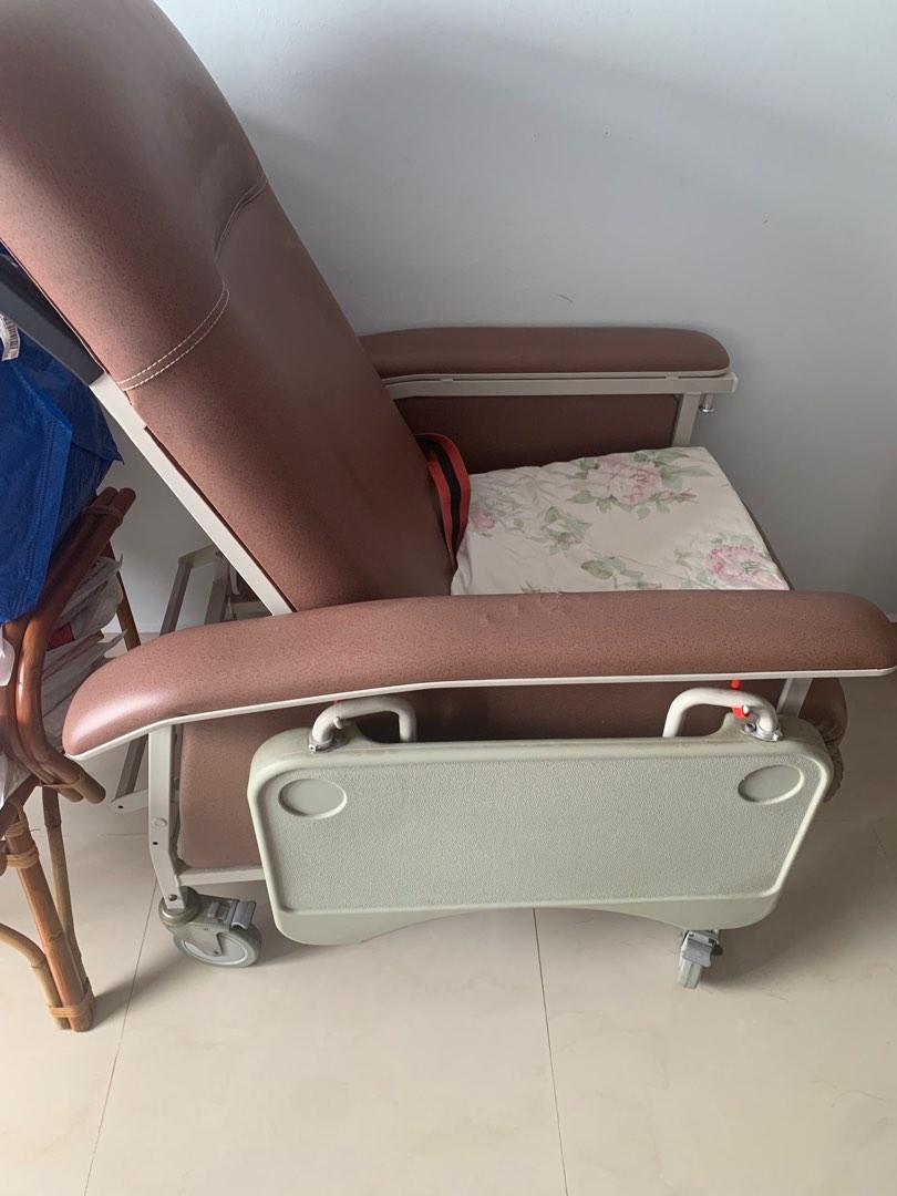 Geriatric chair, Health & Nutrition, Assistive & Rehabilatory Aids