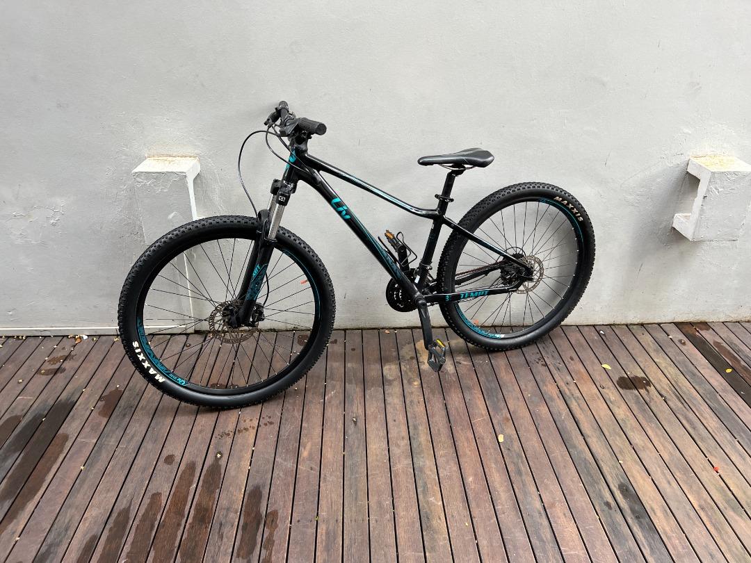 Giant Liv Tempe 3 Mountain Bike, Sports Equipment, Bicycles & Parts