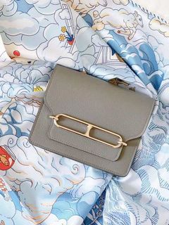 （分類：）位於 。 由 JessiHomeRealLuxury 提交（商品編號 1188153945，圖片 1）。簡介： 。