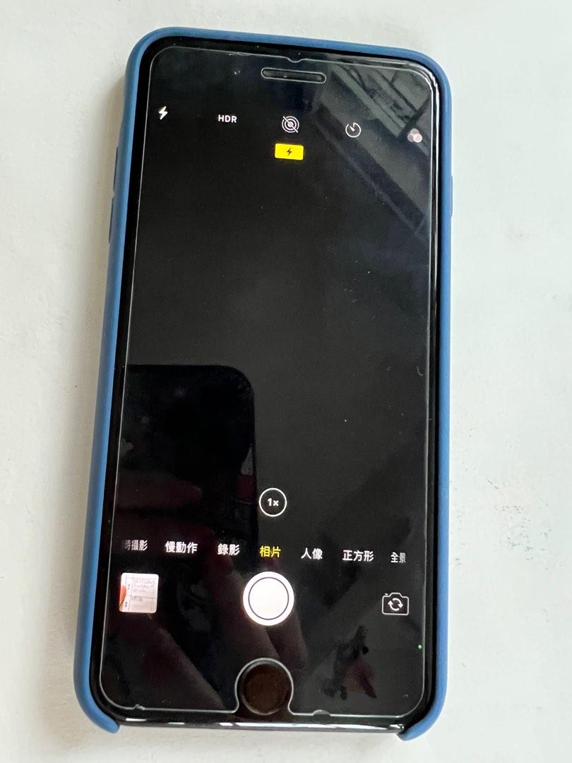 iPhone 7 Plus 128GB 連6個機殼 （分類：iPhone 7 系列）位於 Hong Kong。 由 momomobb 提交（商品編號 1188082622，圖片 1）。簡介： 指紋解鎖正常 所有制沒有壞 相機操作正常。