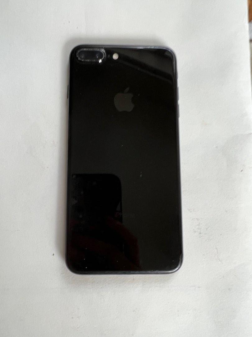 iPhone 7 Plus 128GB 連6個機殼 （分類：iPhone 7 系列）位於 Hong Kong。 由 momomobb 提交（商品編號 1188082622，圖片 2）。簡介： 指紋解鎖正常 所有制沒有壞 相機操作正常。