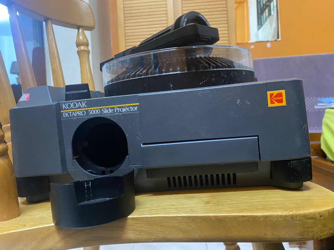 KODAK Ektapro 5000 Slide Projector, Computers & Tech, Office & Business Technology on Carousell