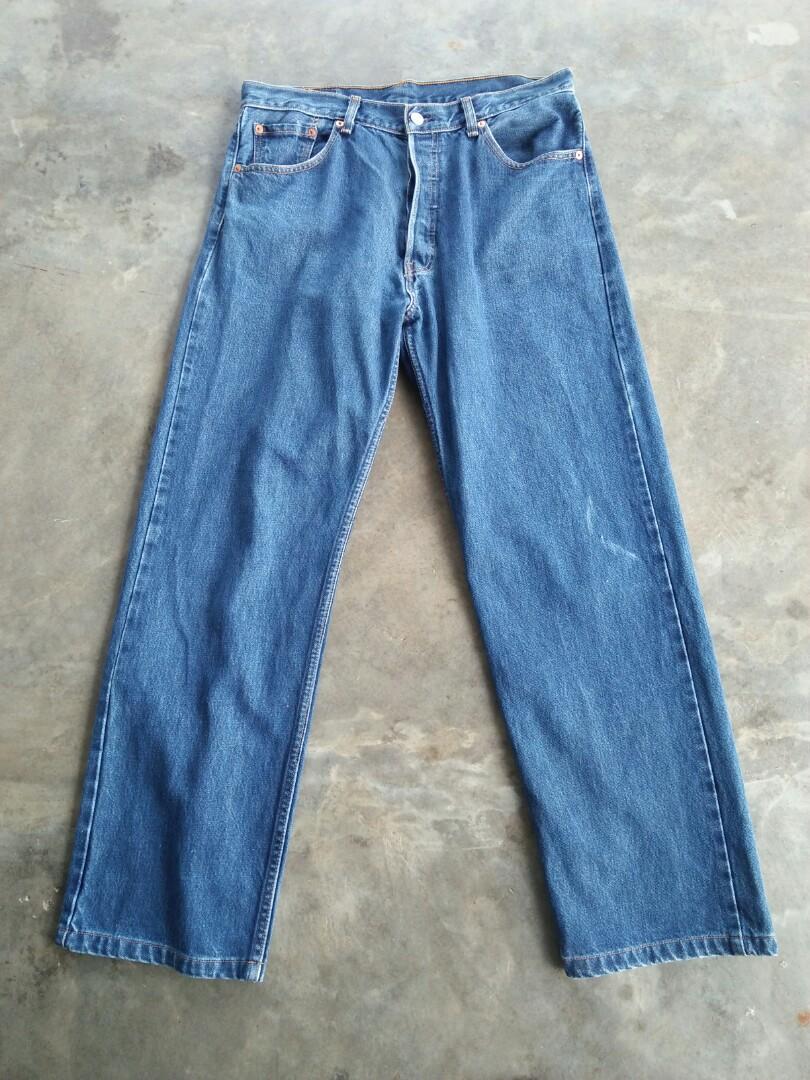 Levis 513 men s jeans made austria Men s Fashion Bottoms Jeans on Carousell