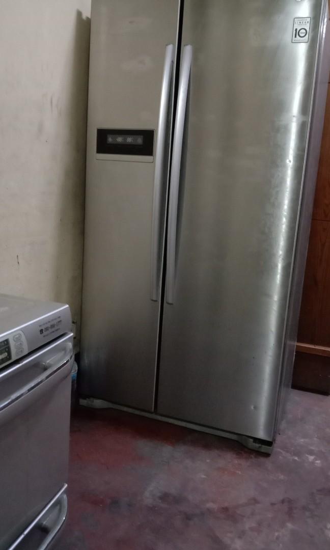 LG butterfly ref, TV & Home Appliances, Kitchen Appliances