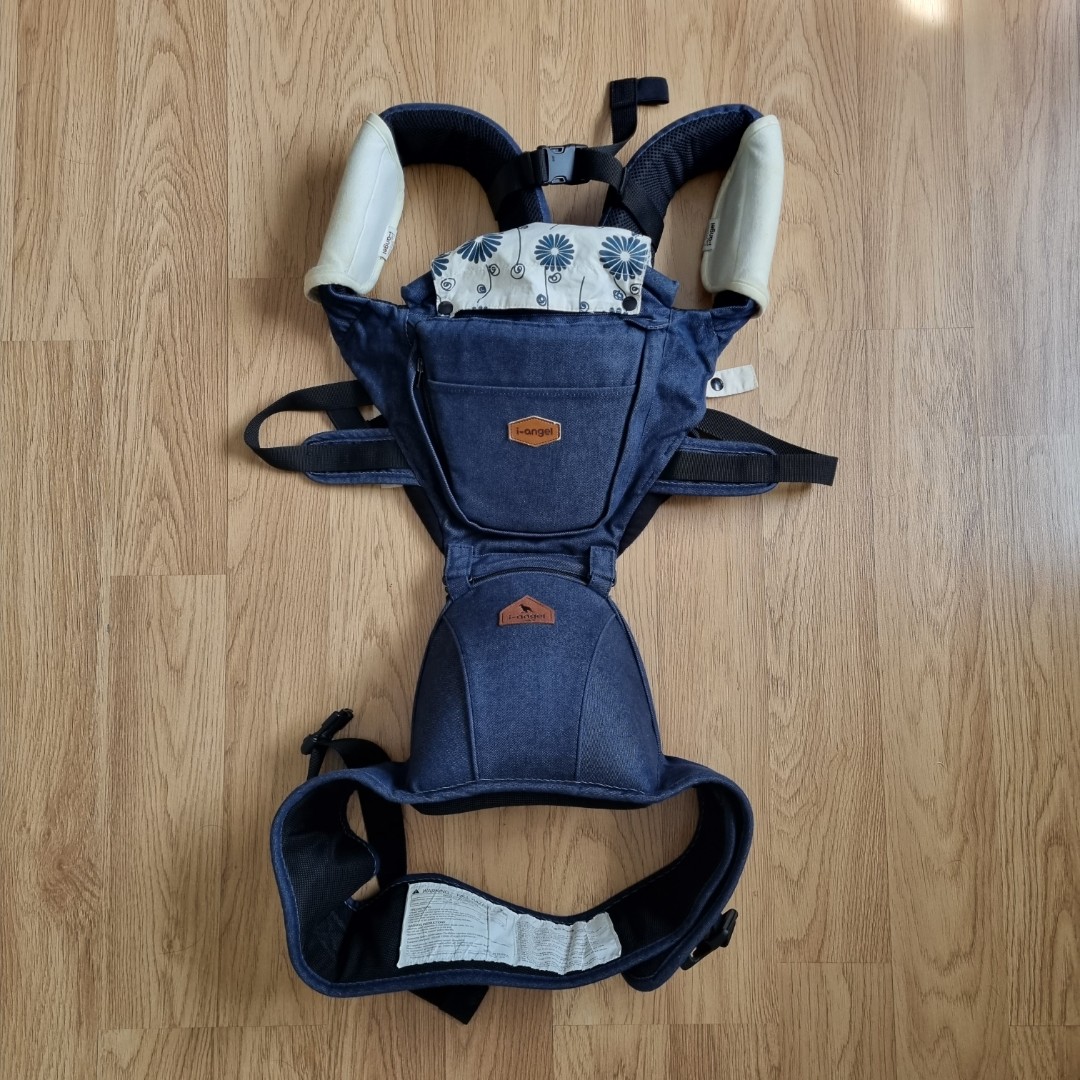 like new! iangel baby hipseat carrier, Babies & Kids, Going Out