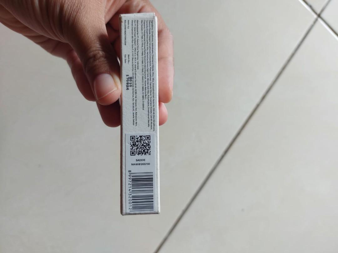 Lipcream Rollover reaction-sueded