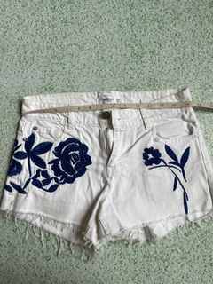 (Category: ) located in . Submitted by michcho (Listing ID 1188047589, Image 1). Description: .