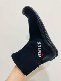 Mares booties (Size 4)