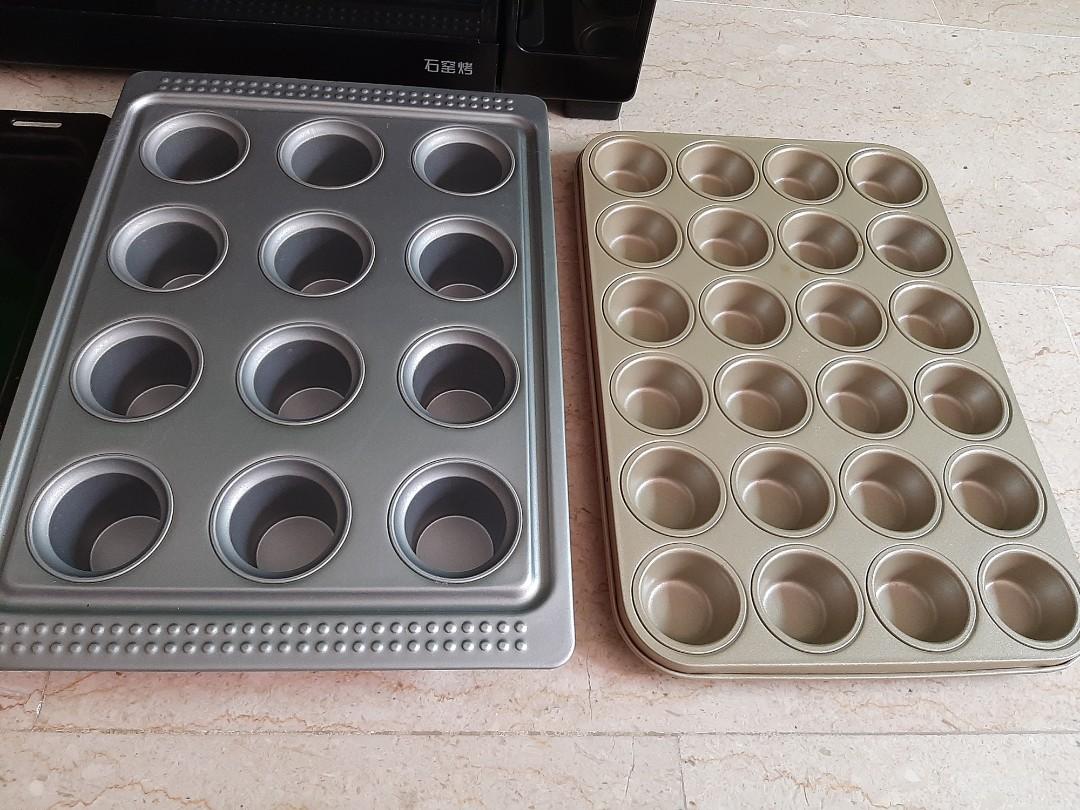 Midea Smart double wall insulation Oven with muffin and cupcake mould