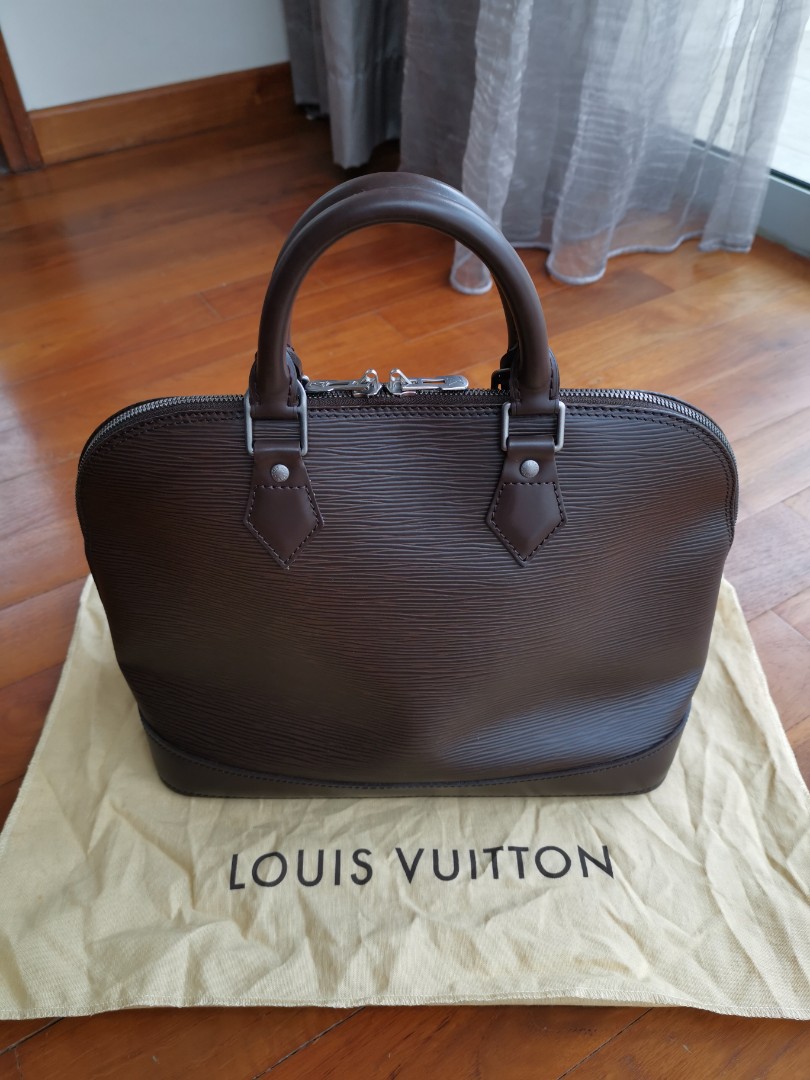 Louis Vuitton Mint Green Electric Epi Leather Alma GM Bag Louis