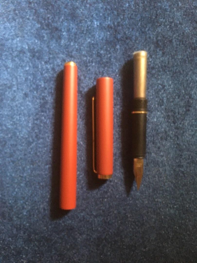 Montblanc fountain pen, nib gold color mark montblanc red color barrel