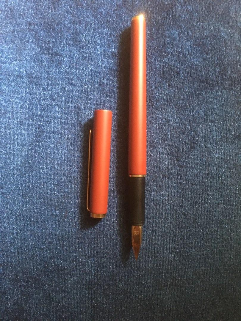 Montblanc fountain pen, nib gold color mark montblanc red color barrel
