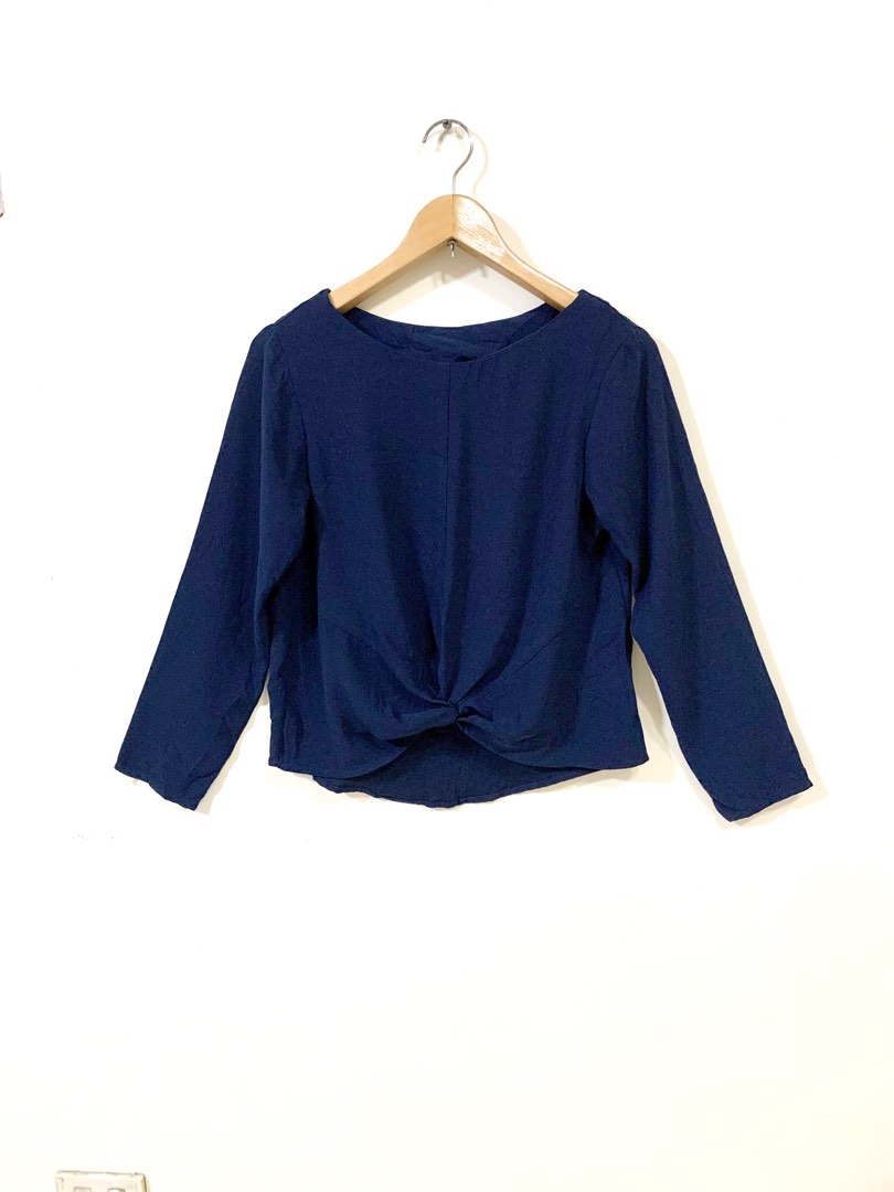 Navy Blue Long Sleeve Crop Top, Women's Fashion, Tops, Blouses on Carousell