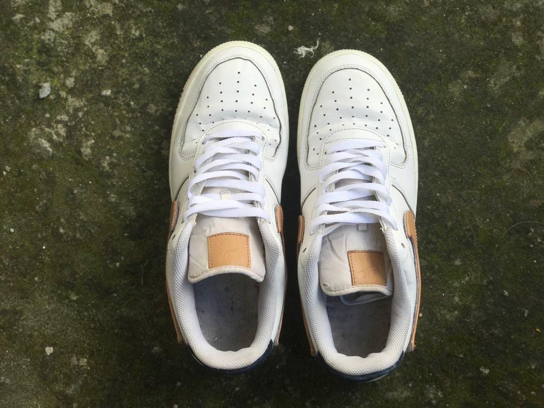removable swoosh pack