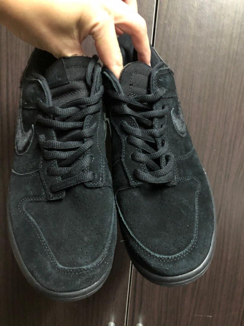 undefeated x nike dunk low sp 5 on it