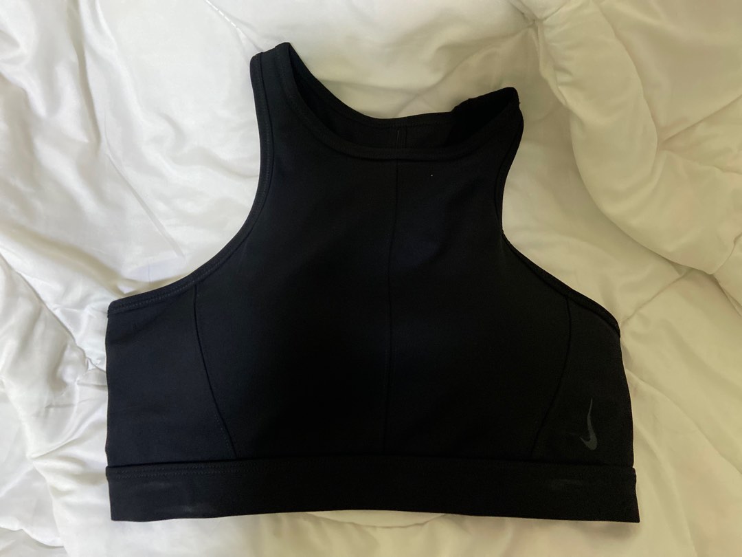 Nike Halter Sports Bra, Women's Fashion, Activewear on Carousell