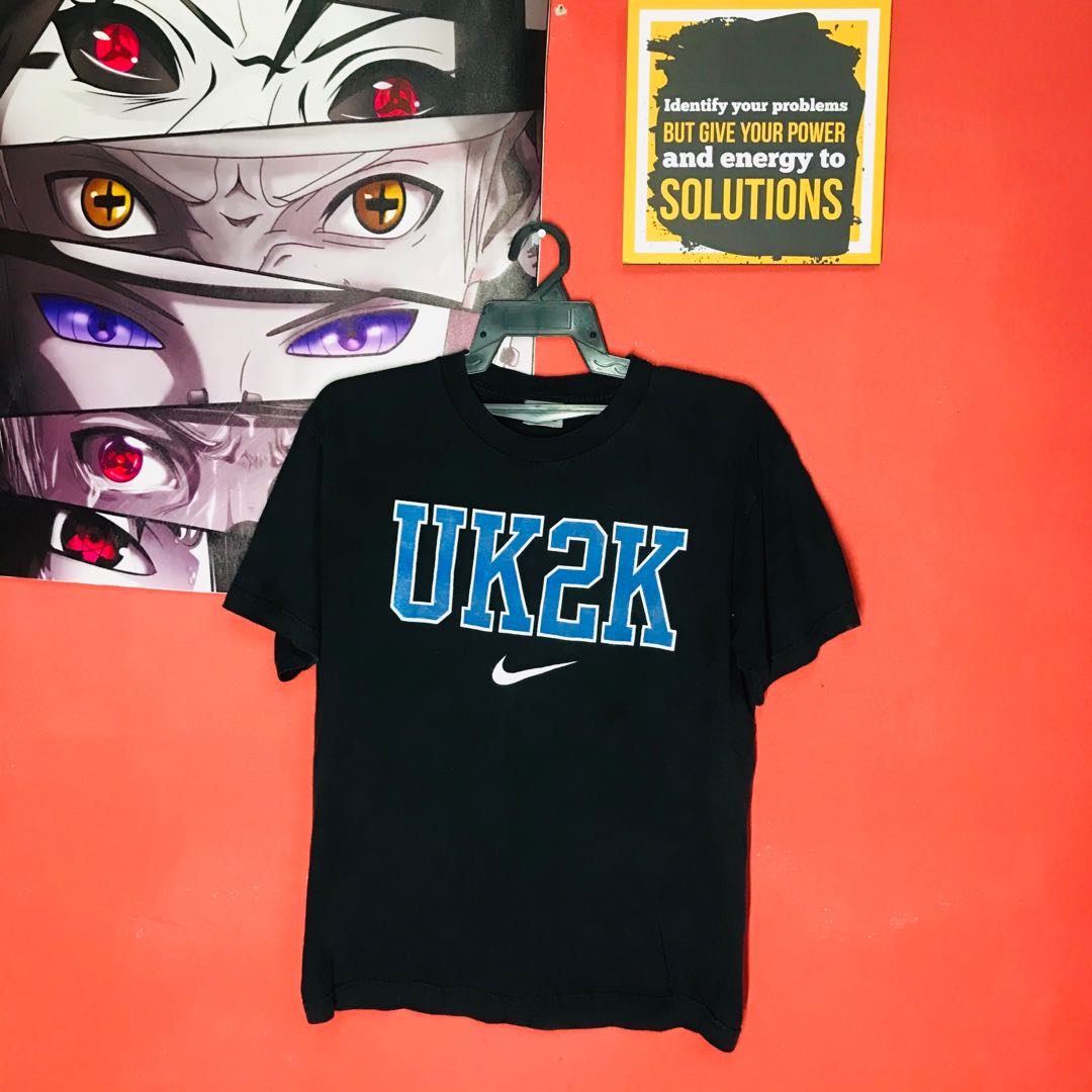 mens vintage nike sneakers