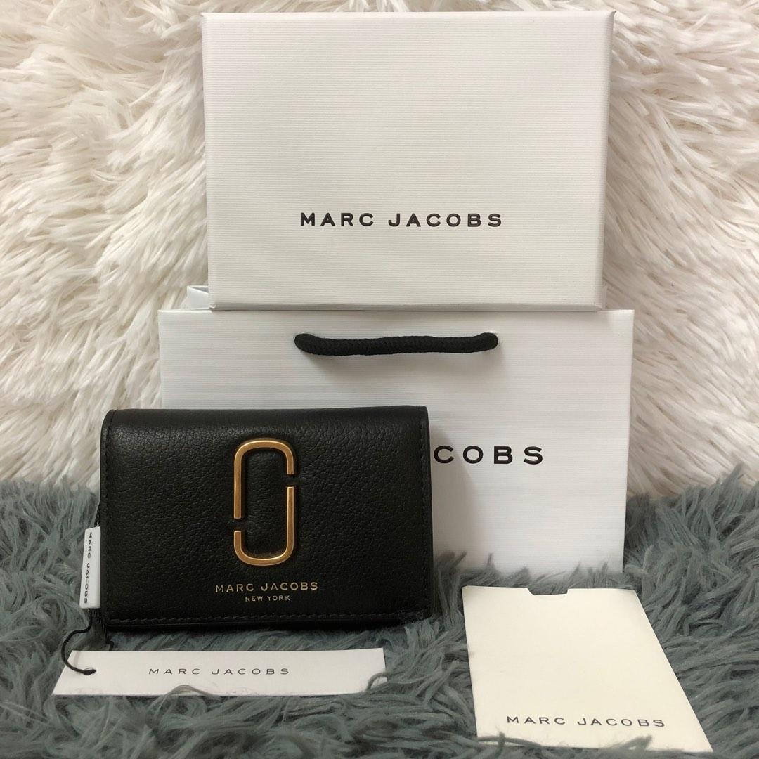 Original Marc jacobs unisex totes with strap, Luxury, Bags & Wallets on  Carousell