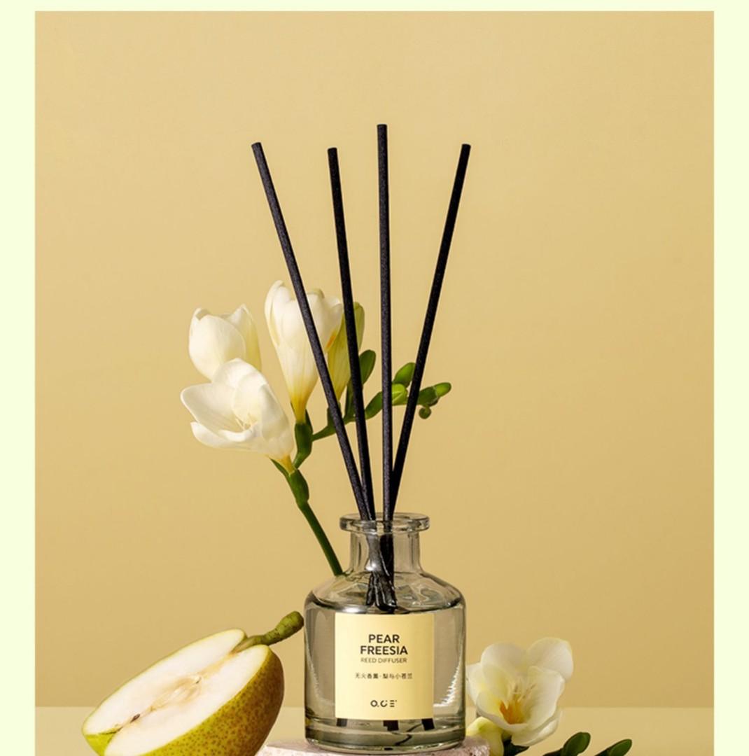 Pear Freesia / White Tea Home Fragrance Reed Diffuser (100ml