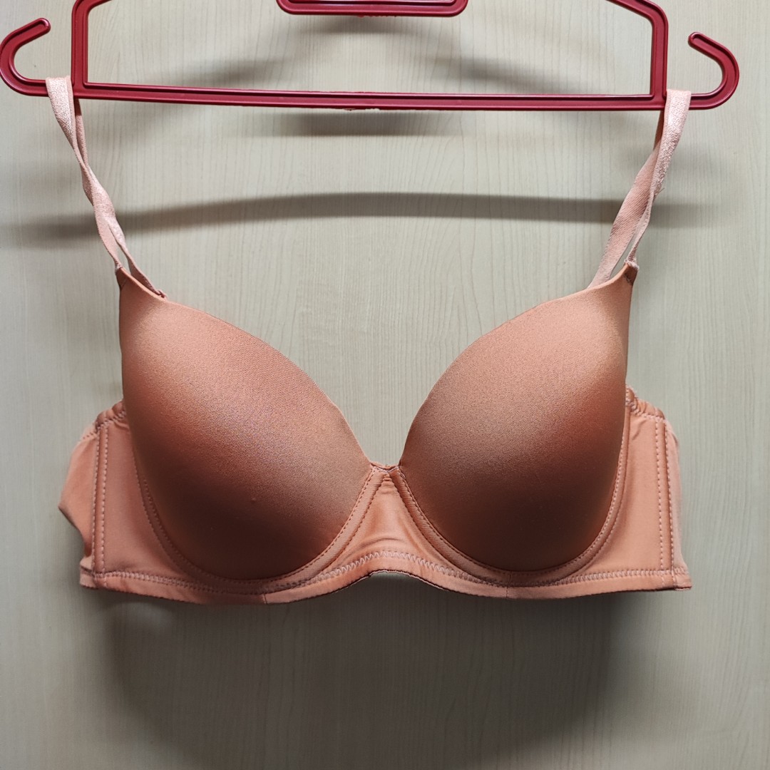 Pierre Cardin Underwear Set,34C, Women's Fashion, New Undergarments &  Loungewear on Carousell